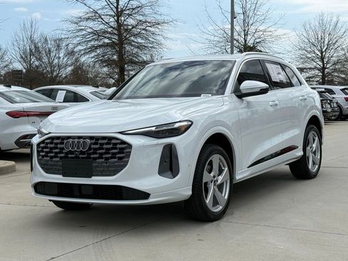 New 2025 Audi Q5 2.0T Premium Plus image 9