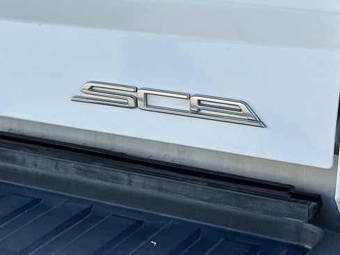 Used 2018 GMC Sierra 2500 SLT w/ Duramax Plus Package image 25