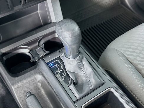 Used 2023 Toyota Tacoma SR AWD/4WD image 16