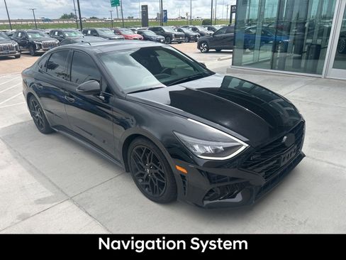 Used 2022 Hyundai Sonata N Line w/ Preferred Accessory Package FWD image 3