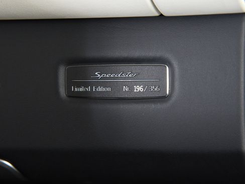 Used 2011 Porsche 911 Speedster RWD image 22