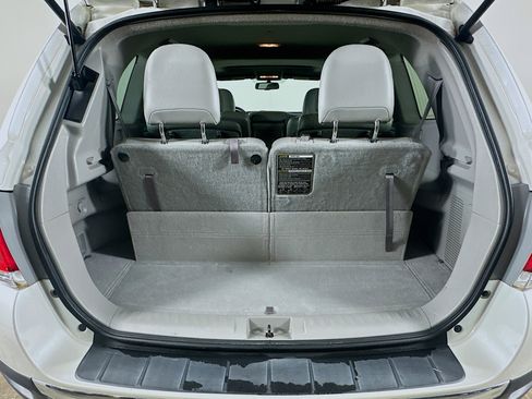 Used 2012 Toyota Highlander Limited w/ Tow Pkg image 30