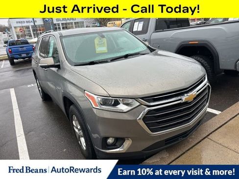 Used 2019 Chevrolet Traverse LT image 1