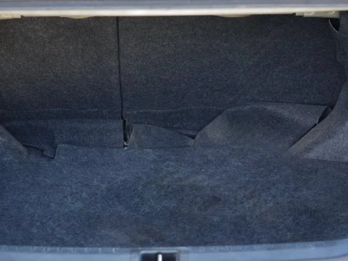 Used 2014 Toyota Corolla LE FWD image 13
