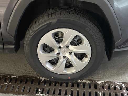 Used 2023 Toyota RAV4 LE image 6