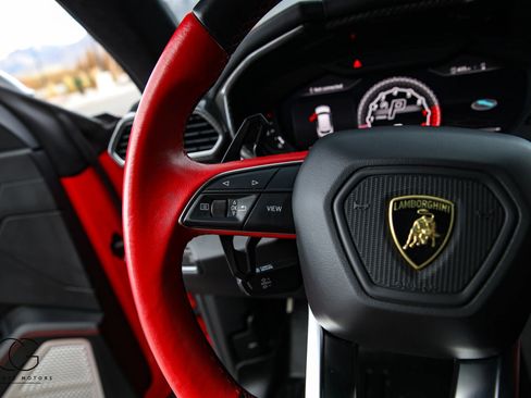 Used 2020 Lamborghini Urus AWD/4WD image 53