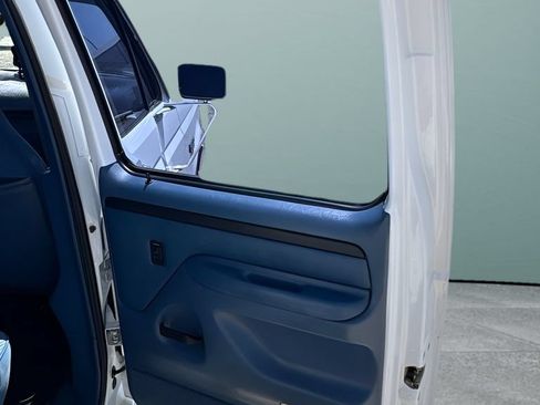 Used 1996 Ford F350 2WD Crew Cab image 15