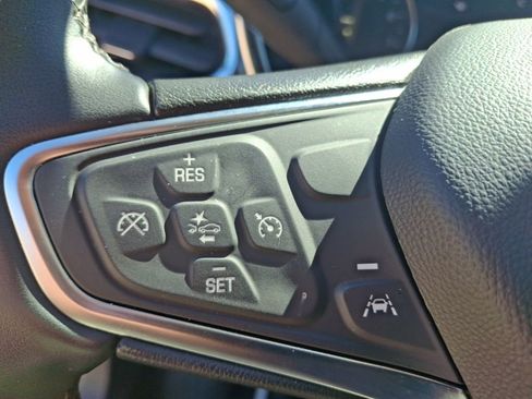 Used 2024 Chevrolet Equinox LT image 20