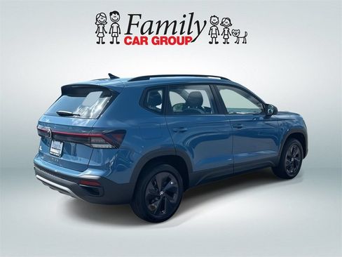 Used 2025 Volkswagen Taos S FWD image 3