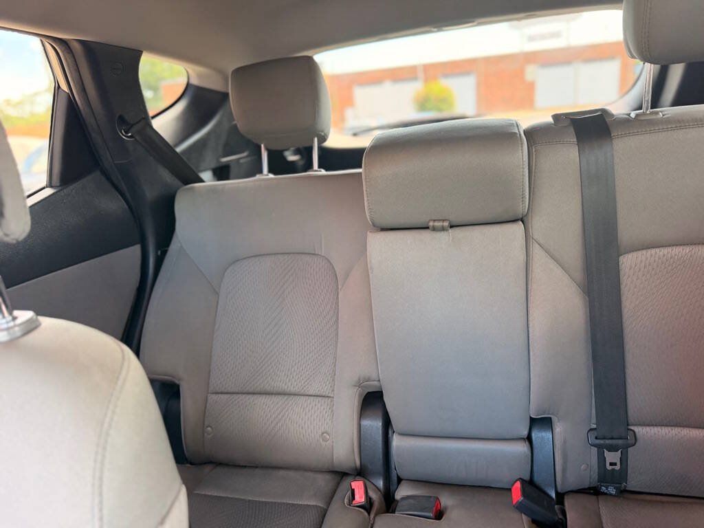 Used 2018 Hyundai Santa Fe Sport w/ 2.4L Value Package 02 FWD image 22