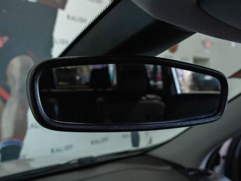 Used 2019 GMC Acadia SLT image 12