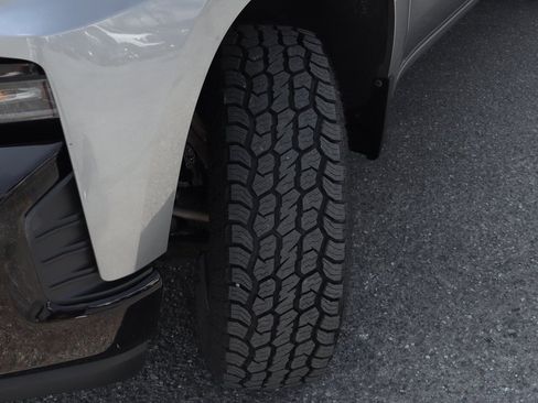 Used 2020 Chevrolet Silverado 1500 LT Trail Boss image 48