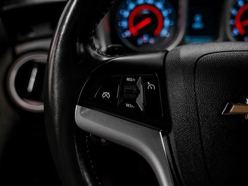 Used 2012 Chevrolet Camaro SS RWD image 16