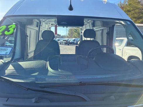 Used 2023 RAM ProMaster 2500 FWD image 26