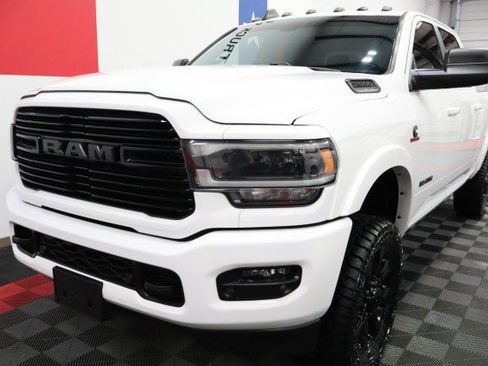 Used 2020 RAM 2500 Laramie w/ Night Edition AWD/4WD image 11