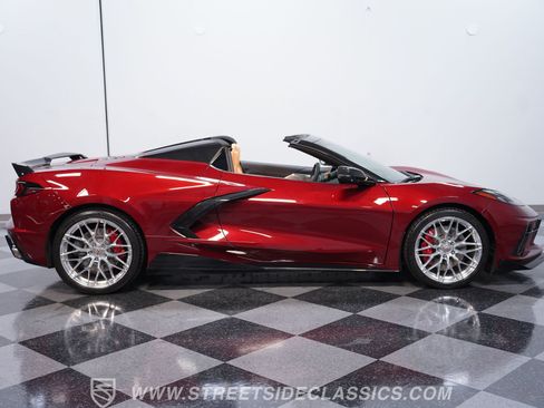 Used 2020 Chevrolet Corvette Stingray Preferred Conv w/ 2LT Preferred Equipment Group RWD image 11