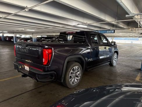 Used 2023 GMC Sierra 1500 Denali w/ Denali Reserve Package AWD/4WD image 3