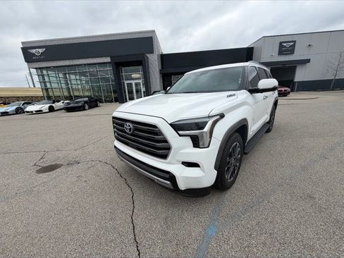 Used 2023 Toyota Sequoia Limited image 3