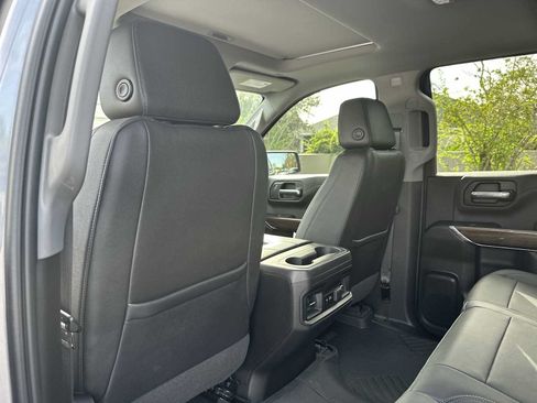 Used 2022 Chevrolet Silverado 1500 RST AWD/4WD image 16