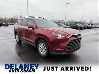 Used 2025 Toyota Grand Highlander XLE video 1