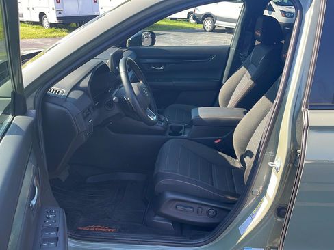 Used 2026 Honda CR-V TrailSport image 10