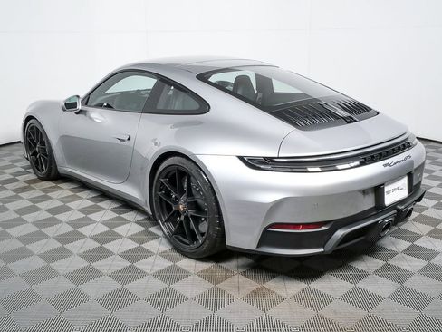 Used 2026 Porsche 911 Carrera GTS image 3