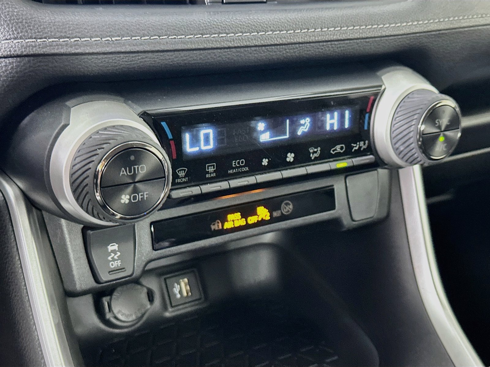 Certified 2025 Toyota RAV4 XLE AWD/4WD image 16