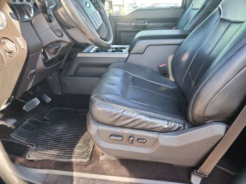 Used 2016 Ford F250 Lariat w/ Lariat Ultimate Package AWD/4WD image 7