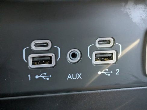 New 2025 Jeep Grand Cherokee L Limited w/ Black Appearance Package image 20