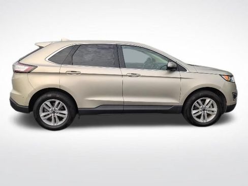 Used 2018 Ford Edge SEL w/ Equipment Group 201A FWD image 12