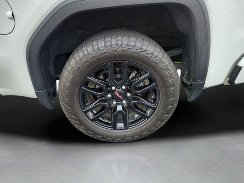 Used 2023 GMC Sierra 1500 Elevation AWD/4WD image 24