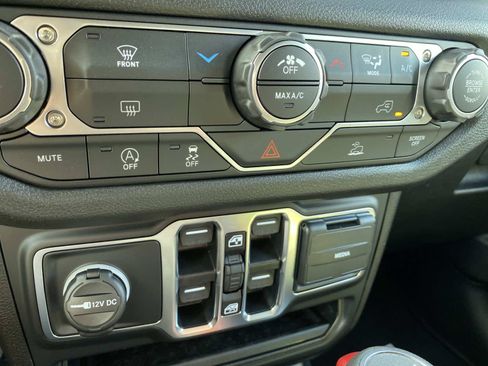 New 2027 Jeep Wrangler Unlimited Sport AWD/4WD image 10