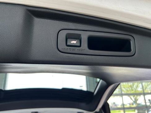 Used 2024 Honda CR-V EX-L image 25