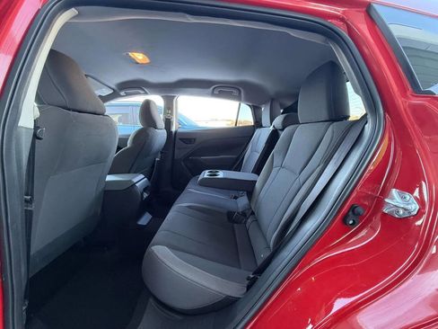 Used 2025 Subaru Crosstrek 2.0i Premium image 18