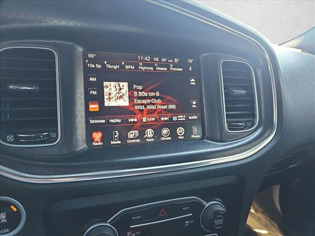 Used 2015 Dodge Charger R/T w/ Plus Group RWD image 13