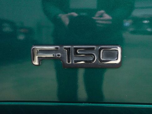 Used 1998 Ford F150 XLT image 23