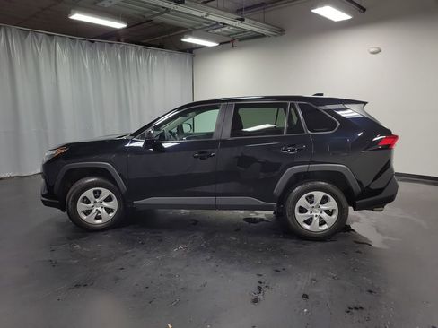 Used 2024 Toyota RAV4 LE FWD image 5