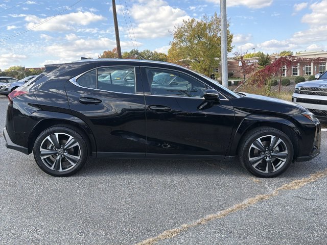 Used 2023 Lexus UX 250h AWD w/ Premium Package image 14