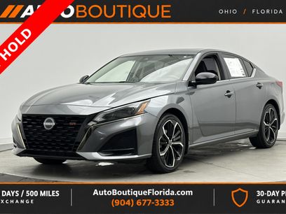 Used 2023 Nissan Altima 2.5 SR w/ SR Premium Package