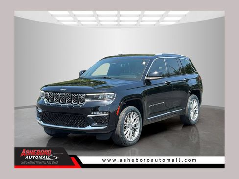 Used 2023 Jeep Grand Cherokee Summit w/ Adv Protech Group IV AWD/4WD image 1