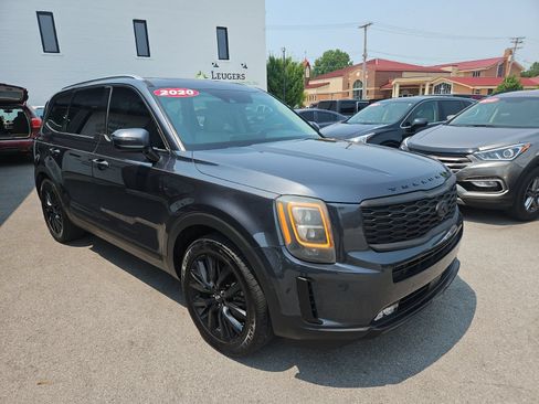 Used 2020 Kia Telluride SX w/ Towing Package FWD image 10