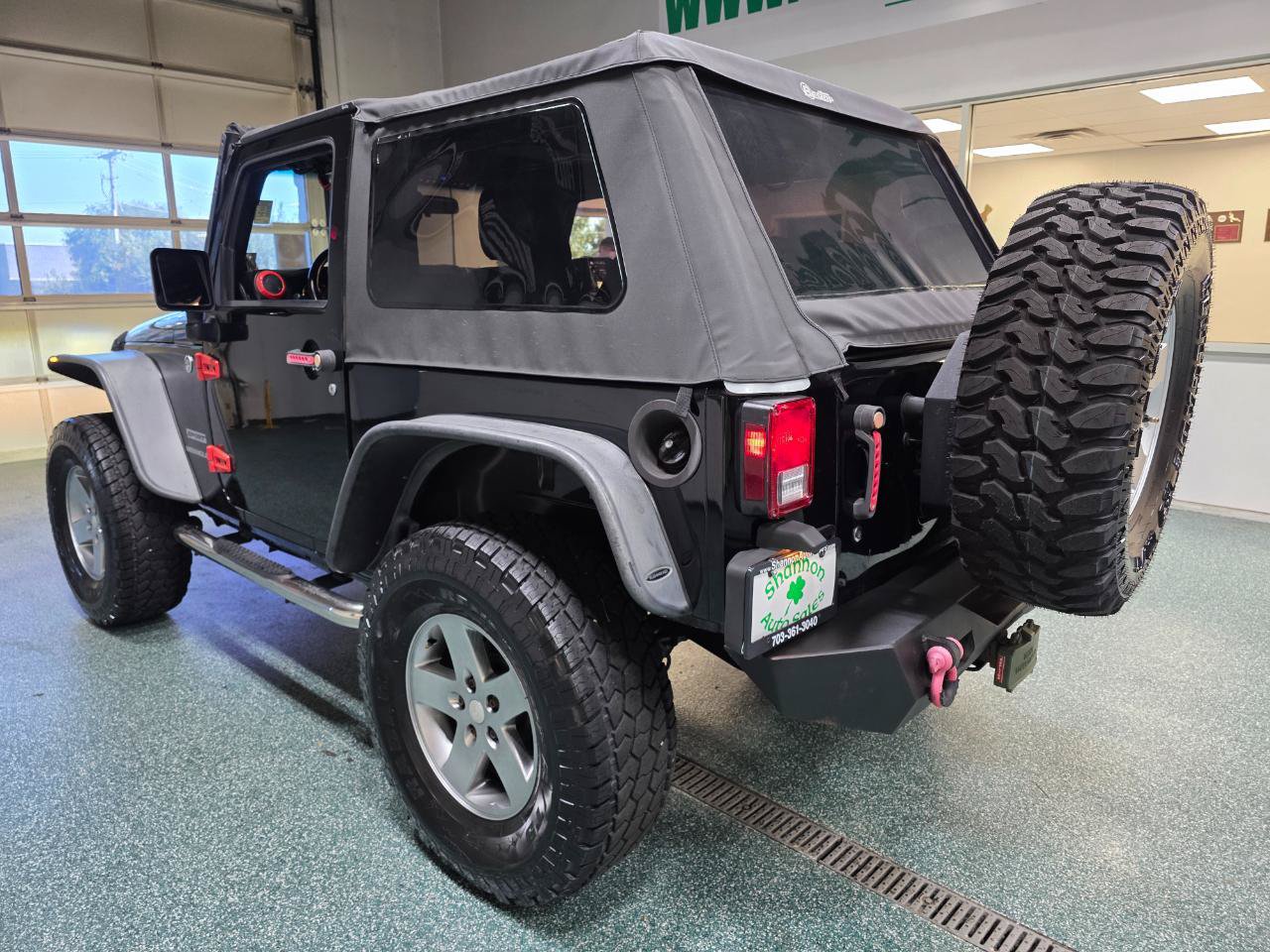 Used 2013 Jeep Wrangler Sport w/ Connectivity Group AWD/4WD image 9