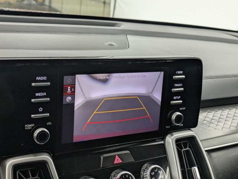 Used 2022 Kia Sorento LX AWD/4WD image 29
