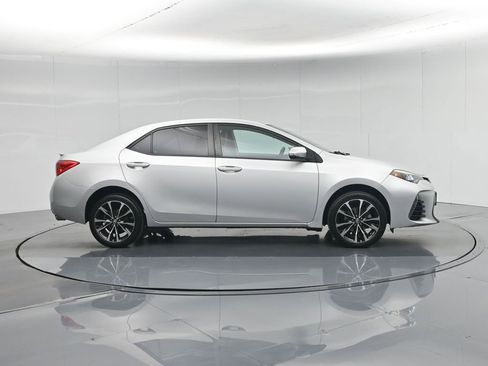 Used 2017 Toyota Corolla SE w/ Carpet Mat Package (TMS) FWD image 25