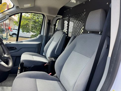 Used 2019 Ford Transit 150 130 Low Roof image 20
