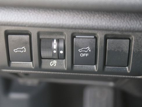 Used 2024 Subaru Outback Limited image 27