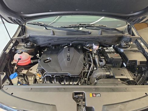 Certified 2024 Kia Sportage EX FWD image 29