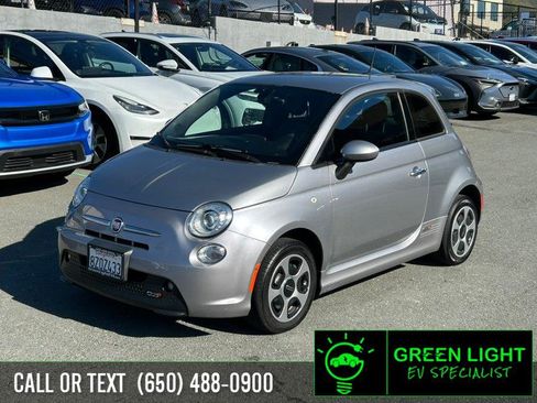 Used 2018 FIAT 500 e image 1