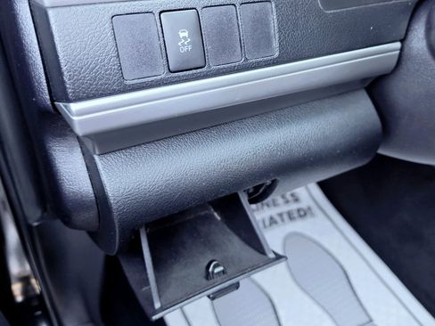 Used 2014 Toyota Camry SE image 21