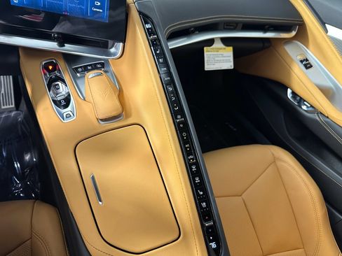 Used 2025 Chevrolet Corvette Z06 RWD image 52